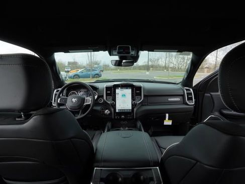 New 2026 RAM 1500 Laramie AWD/4WD image 21