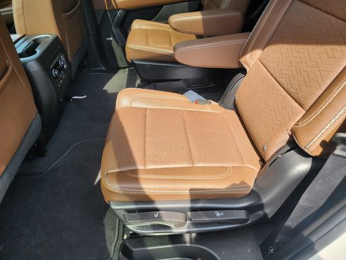 Used 2023 Chevrolet Tahoe High Country w/ Max Trailering Package image 14