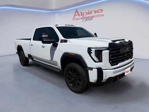 Certified 2025 GMC Sierra 2500 AT4 w/ AT4 Premium Plus Package AWD/4WD image 7