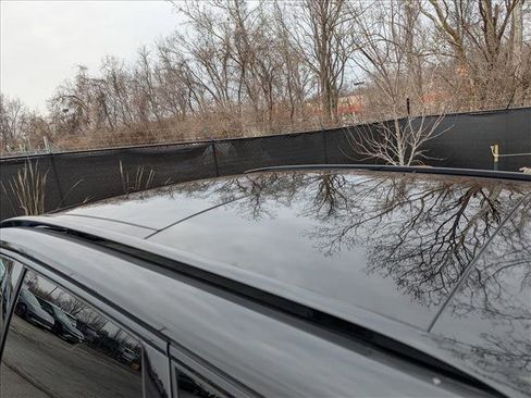 Certified 2023 Lincoln Corsair Reserve w/ Equipment Group 201A image 22