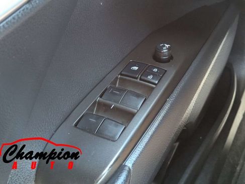 Used 2021 Toyota Camry LE FWD image 24