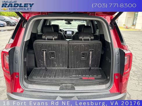 Used 2022 GMC Acadia AT4 w/ Technology Package AWD/4WD image 11