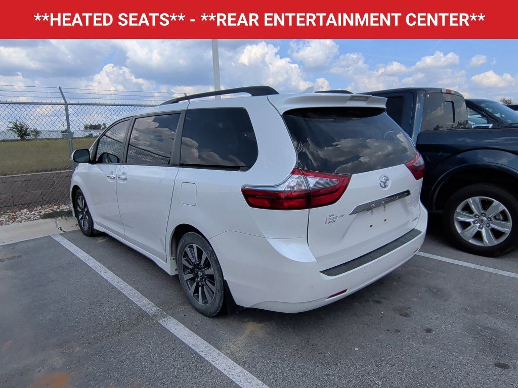 Used 2020 Toyota Sienna Limited Premium FWD image 5