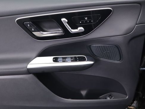 Certified 2026 Mercedes-Benz GLC 300 4MATIC image 24