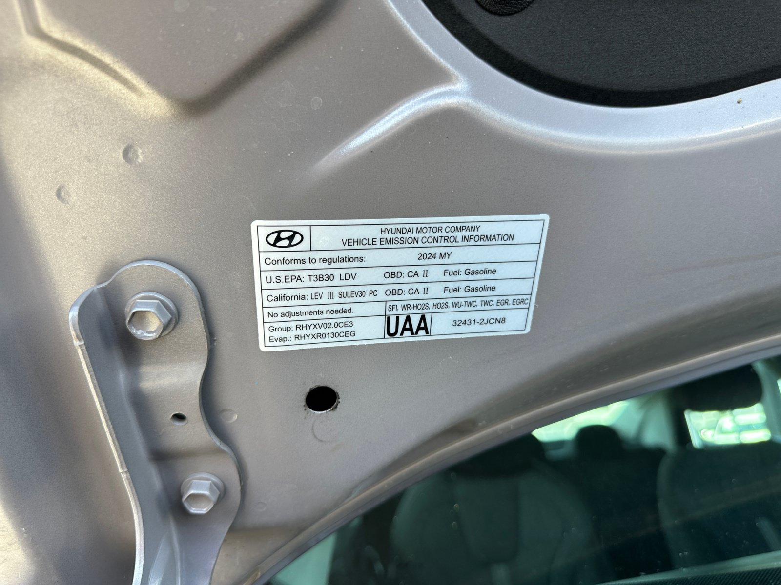 Used 2024 Hyundai Elantra SE FWD image 27