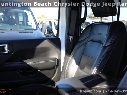 Used 2021 Jeep Wrangler Unlimited Sahara w/ Safety Group image 31