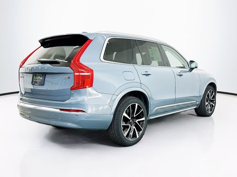 Used 2023 Volvo XC90 B5 Plus AWD/4WD image 9