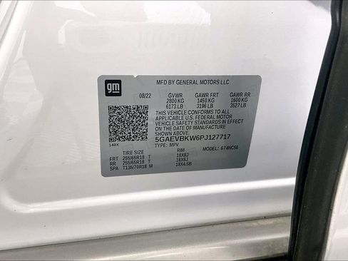 Used 2023 Buick Enclave Premium w/ LPO, Floor Liner Package image 31