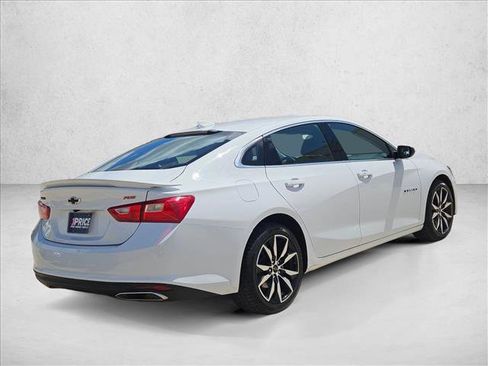 Used 2023 Chevrolet Malibu RS FWD image 5