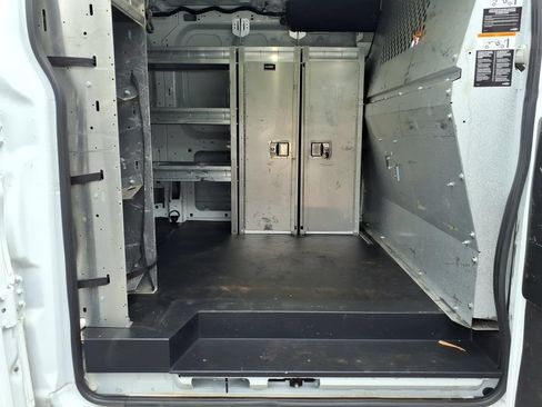 Used 2020 Ford Transit 150 Low Roof RWD image 13