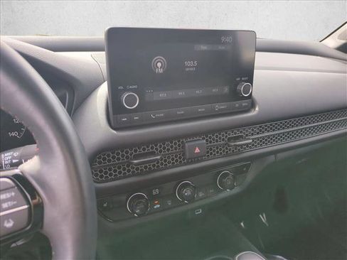 Used 2024 Honda HR-V Sport image 14