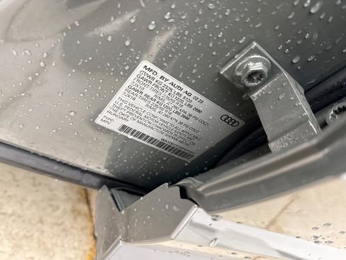 Used 2023 Audi Q3 2.0T Premium image 19