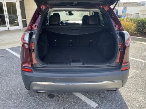 Used 2019 Jeep Cherokee Limited w/ Luxury Group image 7