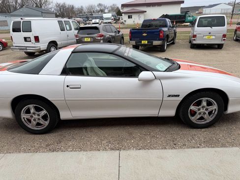 Used 1997 Chevrolet Camaro Z28 w/ Preferred Equipment Group 2 RWD image 6