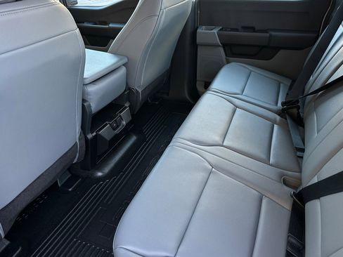 New 2026 Ford F250 XL w/ XL Chrome Package image 11