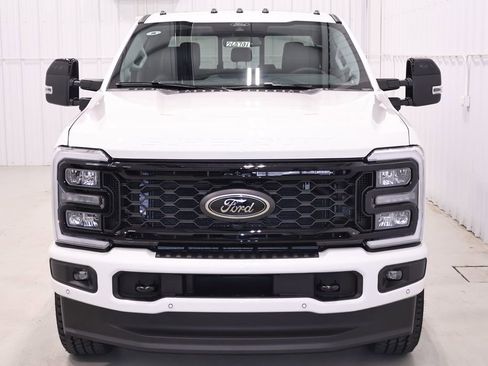 New 2026 Ford F350 Lariat AWD/4WD image 4