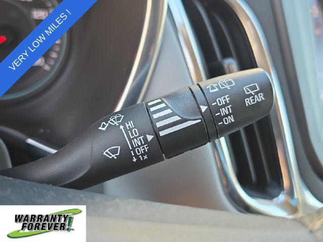 Used 2024 Chevrolet Equinox LS w/ LS Convenience Package FWD image 21