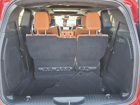 Used 2024 Chrysler Pacifica Pinnacle AWD/4WD image 32