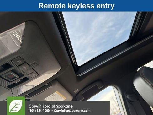 Used 2023 Toyota RAV4 XSE w/ Premium Package image 7