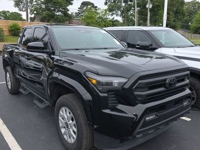 Certified 2025 Toyota Tacoma SR5
