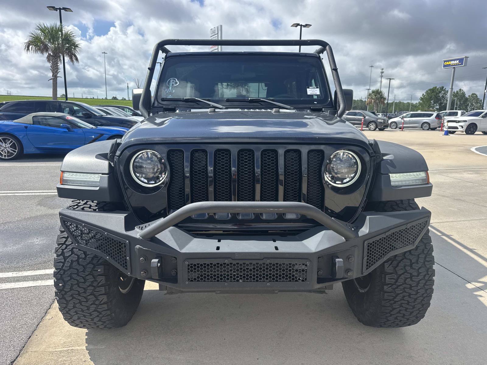 Used 2023 Jeep Wrangler Unlimited Sport AWD/4WD image 2
