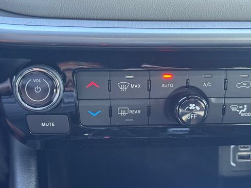 New 2026 Jeep Compass Limited AWD/4WD image 36