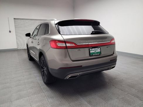 Used 2016 Lincoln MKX Reserve w/ Luxury Package AWD/4WD image 6