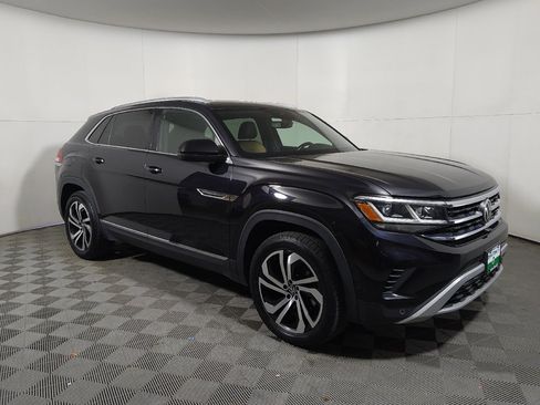 Used 2020 Volkswagen Atlas Cross Sport SEL Premium AWD/4WD image 11