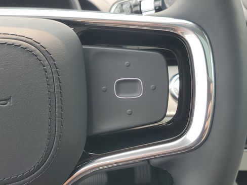 New 2026 Lincoln Nautilus Reserve AWD/4WD image 18