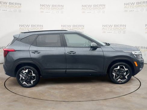 New 2026 Kia Seltos S FWD image 6