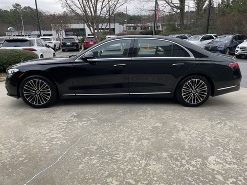 Certified 2024 Mercedes-Benz S 580e S 580e 4MATIC Sedan image 13