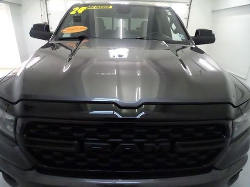 Used 2024 RAM 1500 Big Horn AWD/4WD image 26