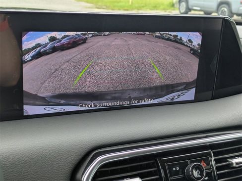 New 2025 Nissan Armada SV image 22