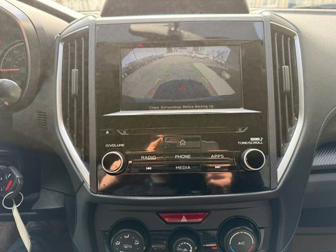 Used 2019 Subaru Impreza 2.0i Premium image 19