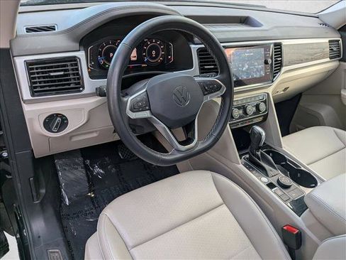 Used 2022 Volkswagen Atlas SE image 11