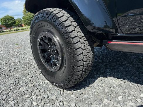 Used 2024 Ford Bronco Raptor AWD/4WD image 10