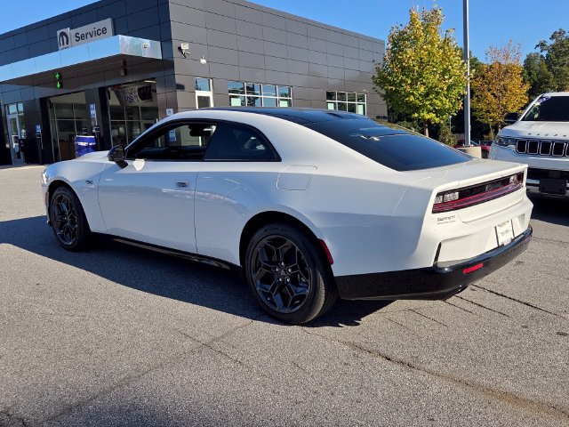 New 2027 Dodge Charger R/T AWD/4WD image 6