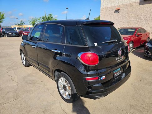 Used 2017 FIAT 500L Lounge w/ Premium Package FWD image 7
