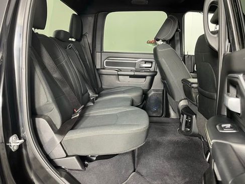 Used 2024 RAM 2500 Big Horn w/ Sport Appearance Package image 29