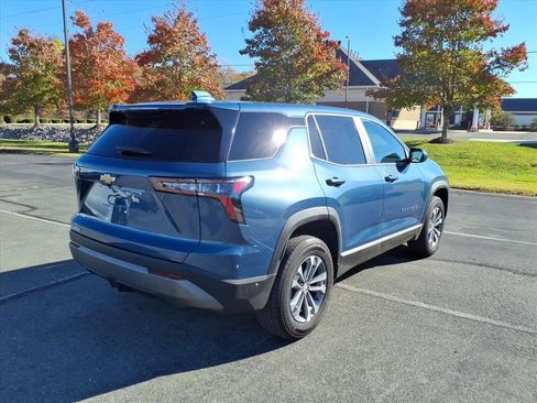 Used 2025 Chevrolet Equinox LT image 5
