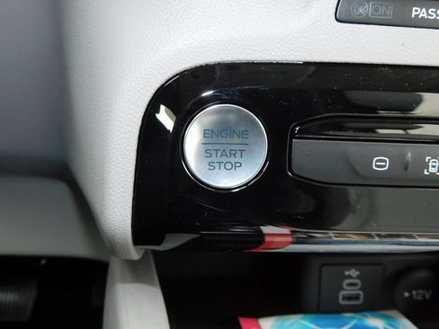 New 2026 Ford Escape Platinum image 33