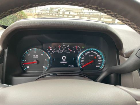 Used 2017 GMC Yukon Denali w/ Open Road Package image 28