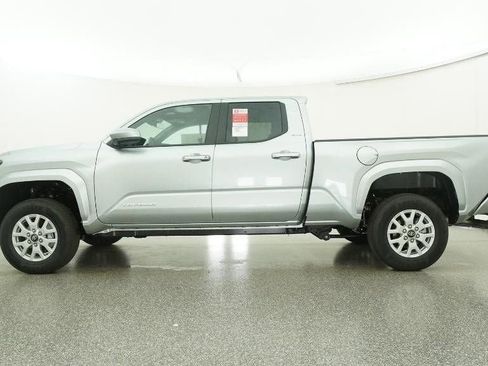 New 2026 Toyota Tacoma SR5 image 19