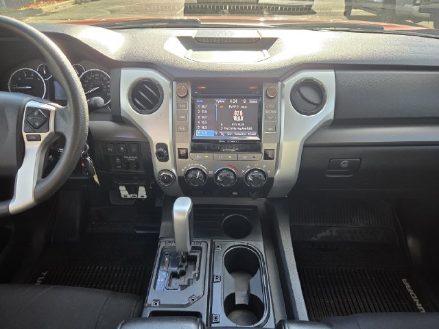 Used 2017 Toyota Tundra SR5 AWD/4WD image 13