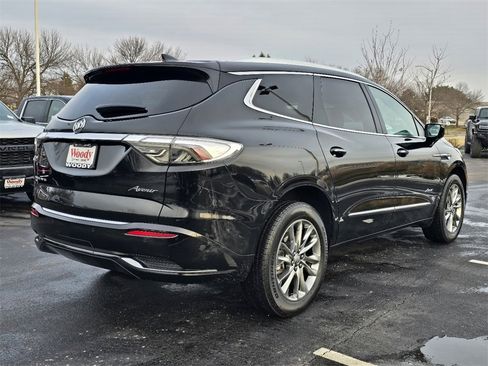 Certified 2023 Buick Enclave Avenir w/ Avenir Technology Package image 8