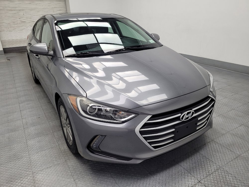 Used 2018 Hyundai Elantra Value Edition FWD image 14