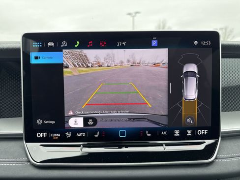 New 2026 Volkswagen Tiguan SE R-Line AWD/4WD image 18