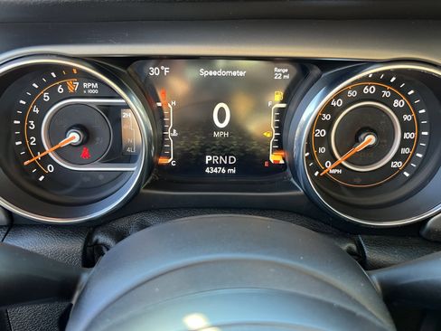 Used 2019 Jeep Wrangler Sport S image 20
