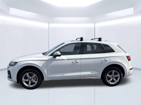 Certified 2023 Audi Q5 2.0T Premium w/ Convenience Package AWD/4WD image 2