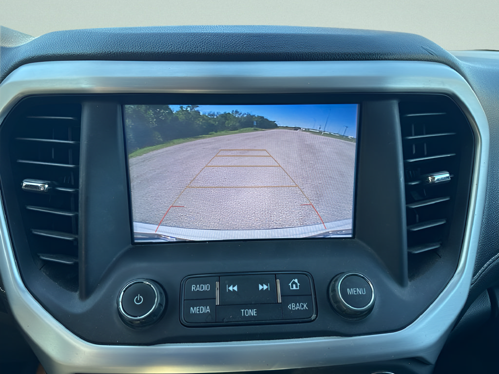 Used 2018 GMC Acadia SLT FWD image 10